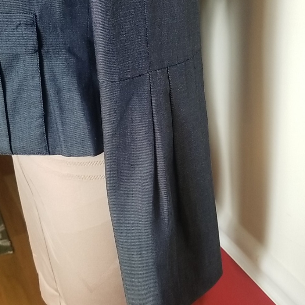 Nanette Lepore Spring Jacket. - Picture 3 of 9